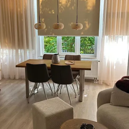 Apartment Froehlich By Interhome *